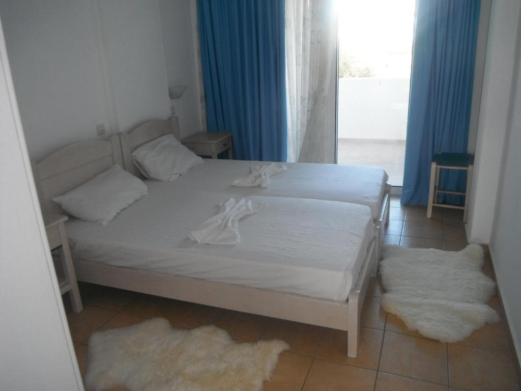 Mandorla Apartments Lardos Zimmer foto