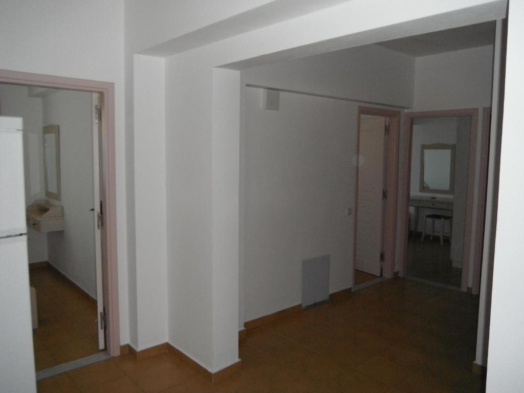 Mandorla Apartments Lardos Zimmer foto